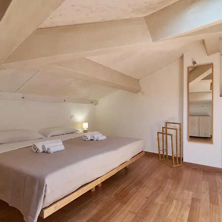 - Cozy Eco Attic Apartment Perugia